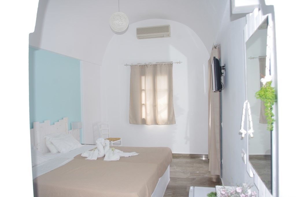 Iris Boutique Hotel Kamári Exteriör bild
