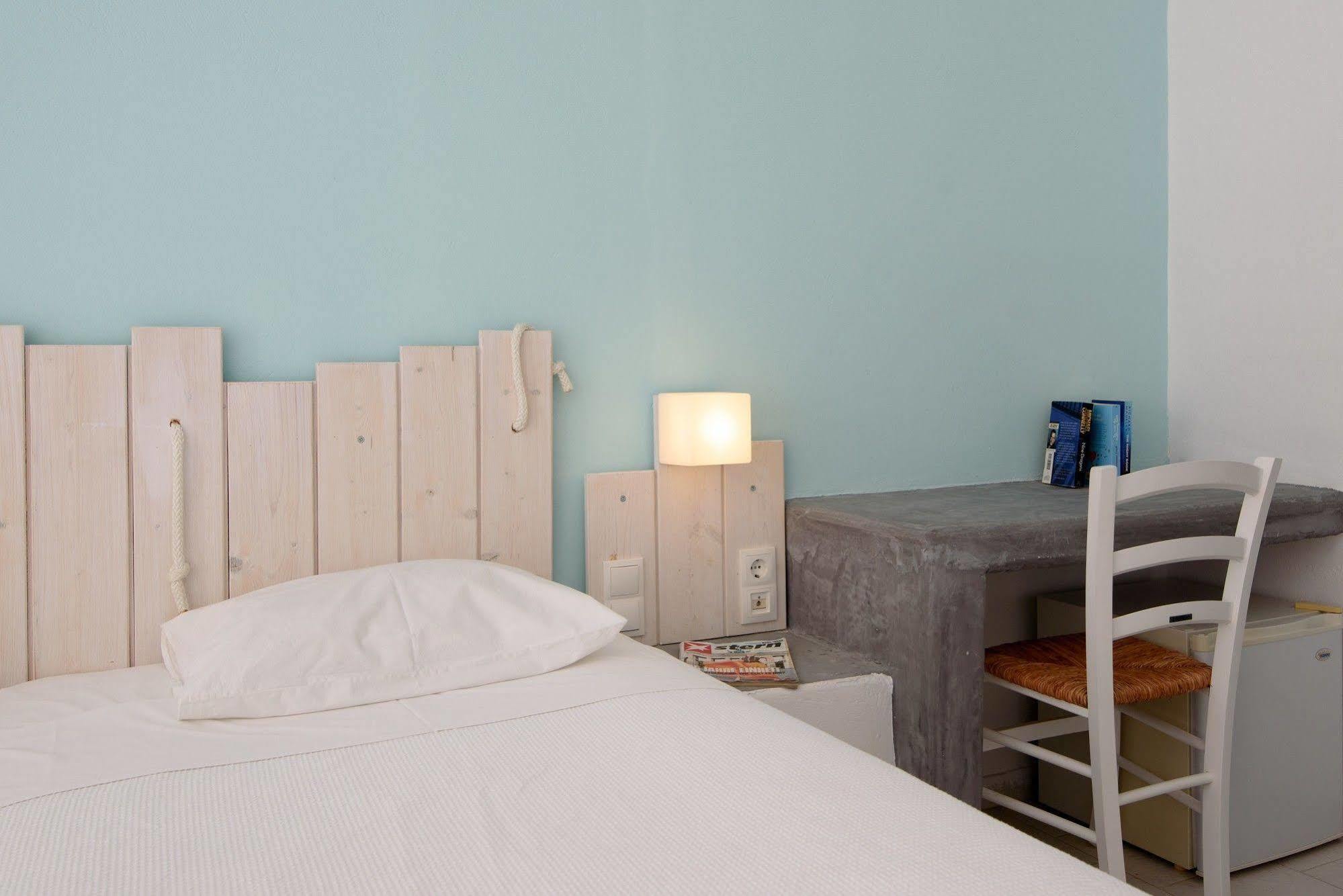 Iris Boutique Hotel Kamári Exteriör bild